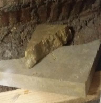 Defects and quality assessment of Jurassic stone